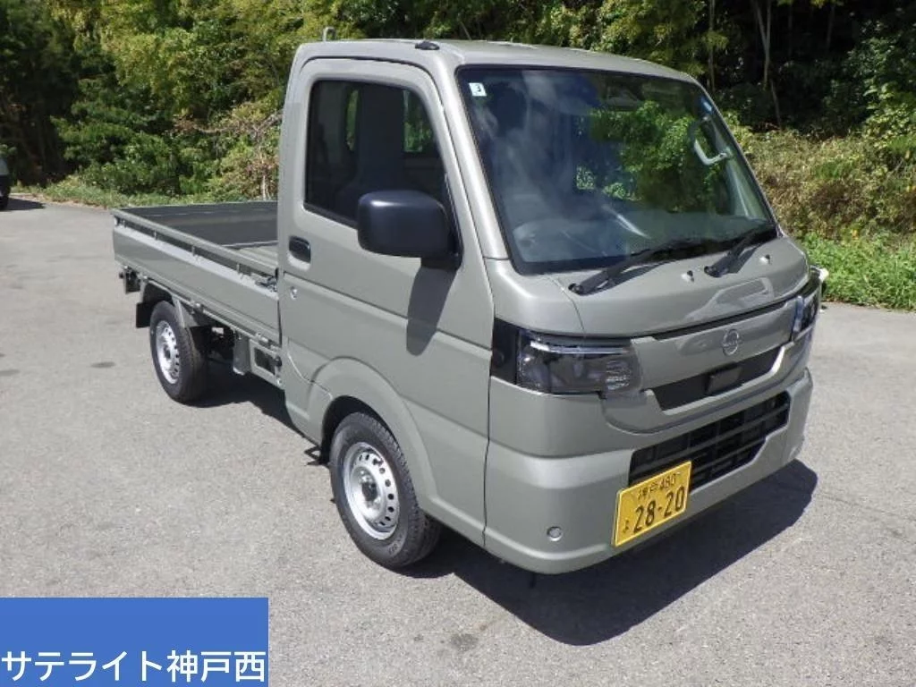 Nissan NT100 Clipper DR16T 2026